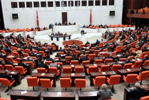 Anayasa deiiklik teklifinin 2. maddesi 342 oyla kabul edildi