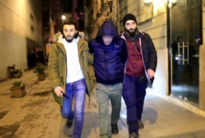 Taksim'de tacizci byle yakaland