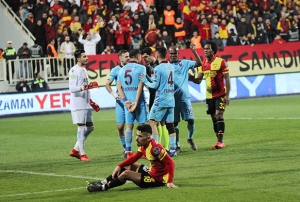Gztepe: 1 - Trabzonspor: 3 
