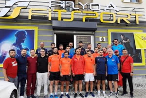Kayseride Kamp Yapan Grme Engelli Futbol Milli Takmmz Avrupa 4.S