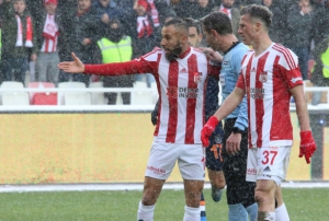 Sivasspor 366 gndr penalt yz grmedi