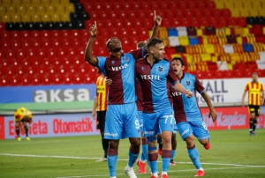 Trabzonspor son 16 sezonun en iyi d saha serisini yakalad