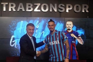 Marek Hamsik, Trabzonspor ile 2 yllk szleme imzalad