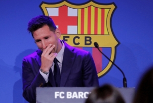 Lionel Messi, Barcelonaya gz yalaryla veda etti
