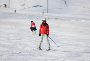 Erciyes'te sezon ald, kayakseverler pistlere kotu