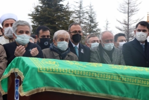Konyasporlu Ahmet Çalık son yolculuğuna uğurlandı