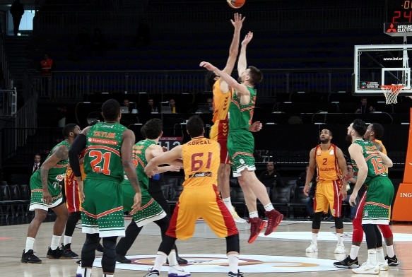 Tahinciolu Basketbol Sper Ligi: Galatasaray Odeabank: 72 - Banvit: 9