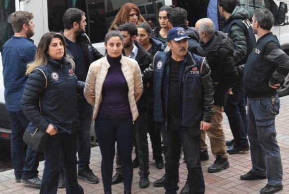 Terr propagandas yapan 6 HDPli ynetici tutukland