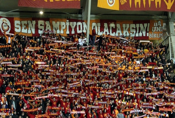 Galatasaray'dan taraftarlarna neri ve uyar