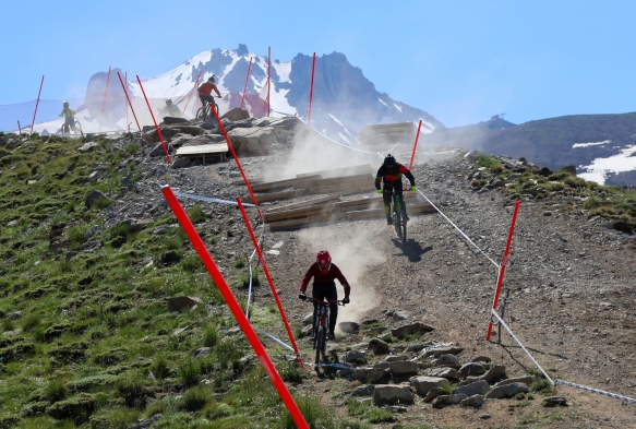 Downhill Bisiklet Avrupa Kupas Heyecan Balyor