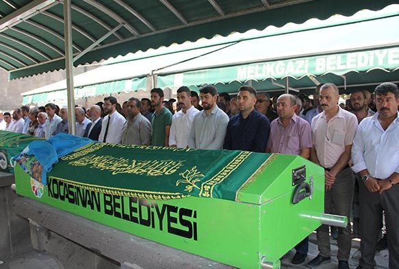 Kayseri'de balkondan düşen 9 yaşındaki Mustafa öldü