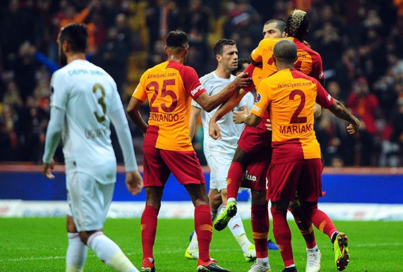  Galatasaray ile Sivasspor 27. randevuda