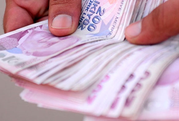 Halkbank'tan baz kredilerde ''yzde 50 - 100'' faiz indirimi