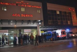 Acil serviste kanl saldr!