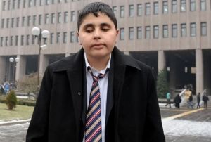 Engelli gazeteci, Erdoan'a hakaretten hakim karsnda