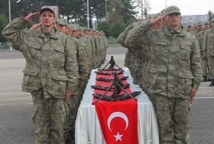 Askerlik isteyene 3 ay oluyor!
