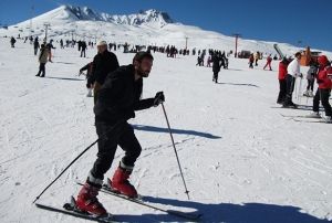 Krfez Erciyes'e Gzn Dikti