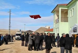 Krehir Kaman'da baba ocana ehit atei dt