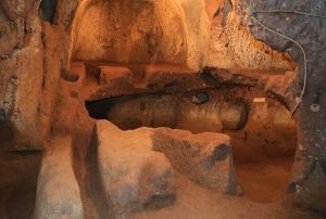 Arnas'n tarihi kimlii ortaya kyor