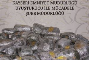 Kayseri'de 1 milyon TL'lik esrar ele geirildi