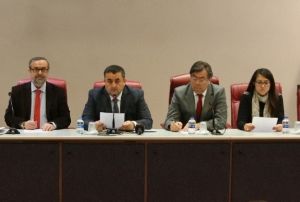 P Plakas halesi Devam Ediyor