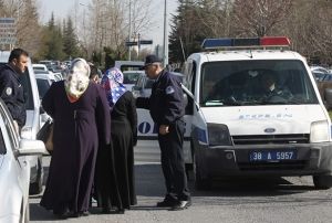 Erciyes niversitesi'nde bomba alarm!