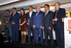 Gazeteciler Cemiyeti medya yarmasnda dller sahiplerini buldu