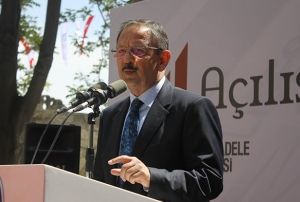 zhaseki, PKK'y sert ifadelerle eletirdi