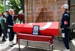 Kayseri ehidini gzyalaryla uurlad