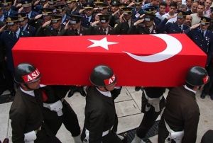 Hain saldr: 2 ehit, 4 yaral