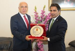 Kayseri Gazeteciler Cemiyeti'nden Bakan Hiylmaz'a Ziyaret