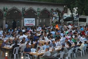 Seyyid Burhanettin Vakf ftar Sponsoru Ticaret Odas Oldu