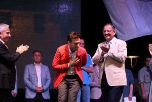 nl sanat Mustafa Ceceli binlerce vatandaa tekbir getirtti