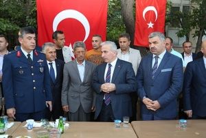 Vali Kam ehit Temizyrekin mevlidine katld
