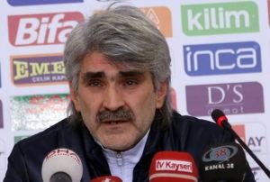 FET'den Aranan Eski Galatasarayl Futbolcu Gzaltna Alnd