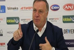 Dick Advocaat: yi i kardk