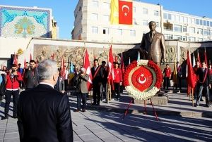 Atatrk lmnn 78. ylnda Kayseri'de anld
