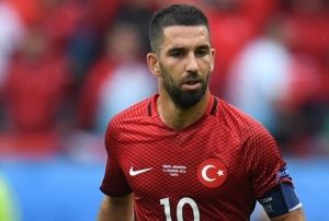 Arda Turan dua istedi