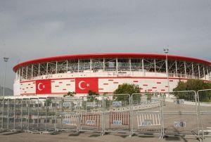 Antalya'da milli ma alarm