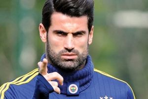 Volkan Demirel, o davay kazand