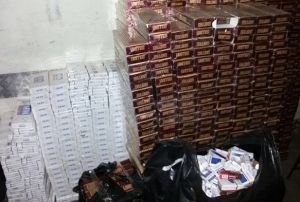 TIR dorsesine zulalanm 53 bin paket kaak sigara yakaland