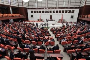 Anayasa teklifi TBMM'de kabul edildi