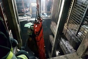  100 metrelik kuyuya den iileri UMKE kurtard
