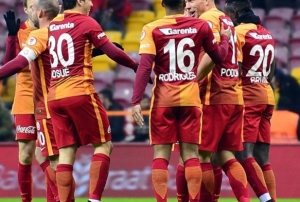 Galatasaray ile Akhisar Belediyespor 14. randevuda