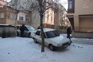 Polisin kovalad hrszlar arac brakp kat