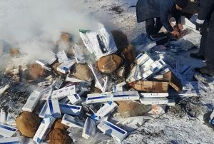  25 bin kaak sigara, 450 kilo ttn ve 200 ie alkol imha edildi