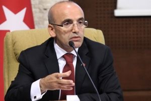 Mehmet imek: 'Trafik sigortasnda yeni model iin alyoruz'