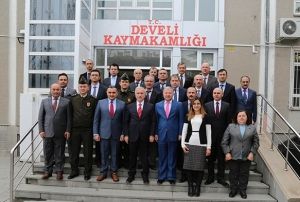 Vali Kam Develide Muhtarlarla Bulutu