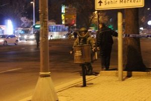  Bomba imha uzmann grdler, grnt ekmeye kotular