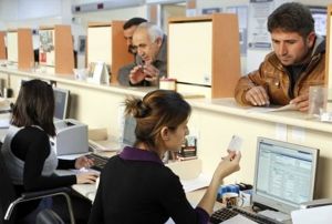 Dikkat! Memura karne geliyor